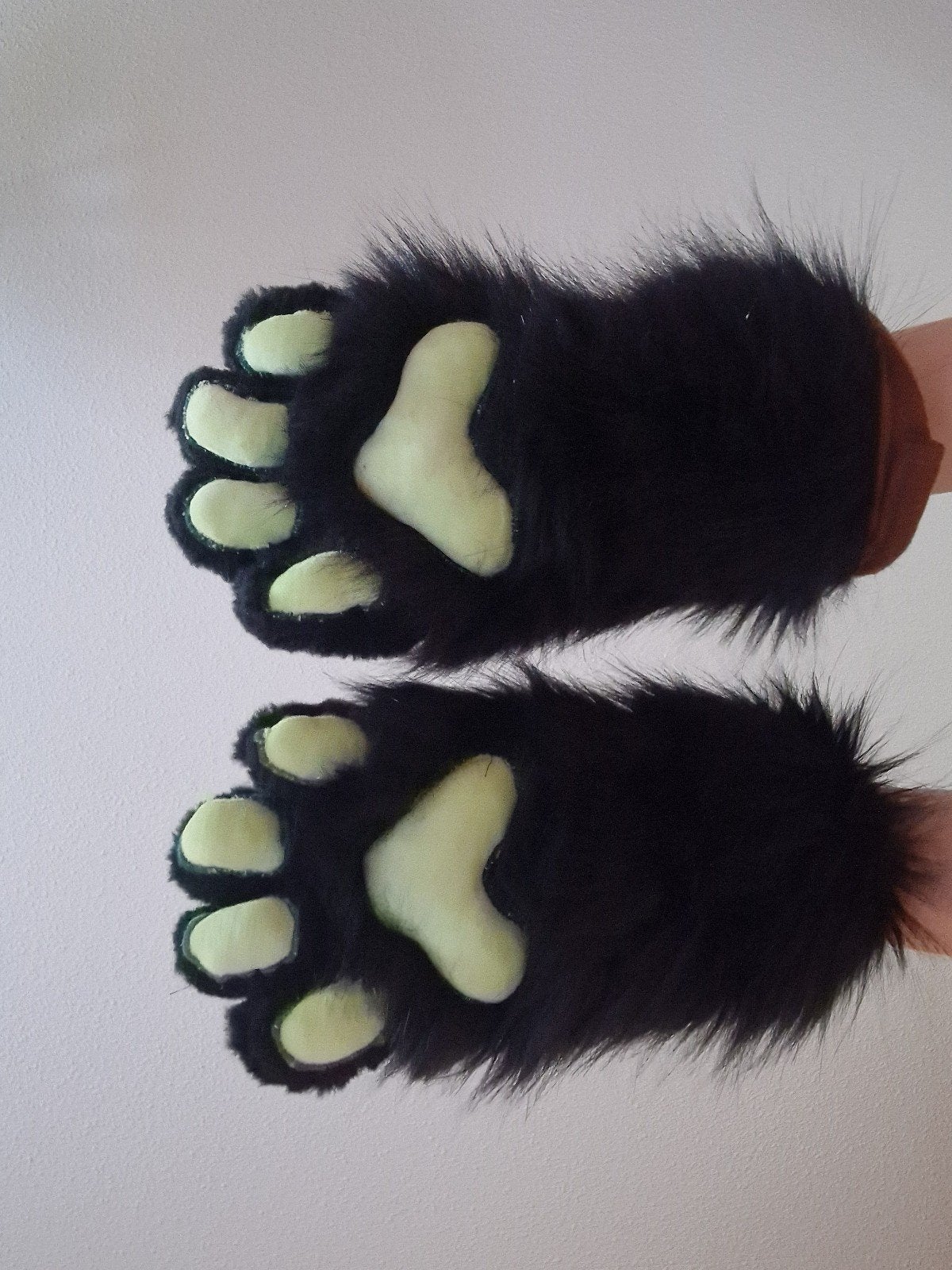 fursuit handpaws mq for trade/sale, Verzenden, Zo goed als nieuw, Accessoires