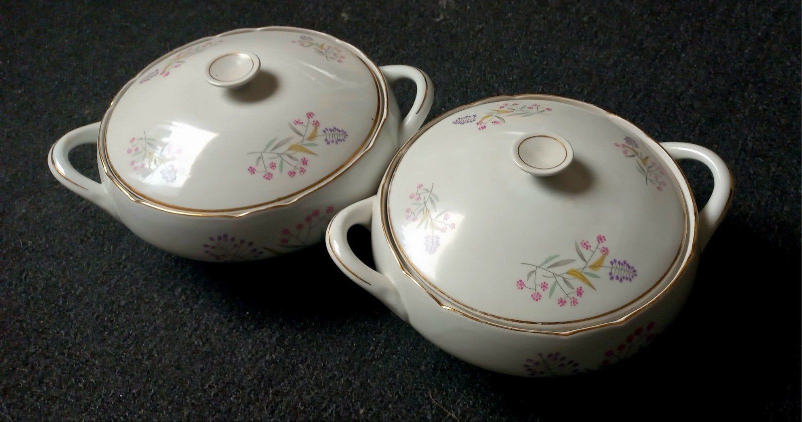 2 vintage soepkommen met deksel, M.S.B. Tsjechoslowak, Ophalen