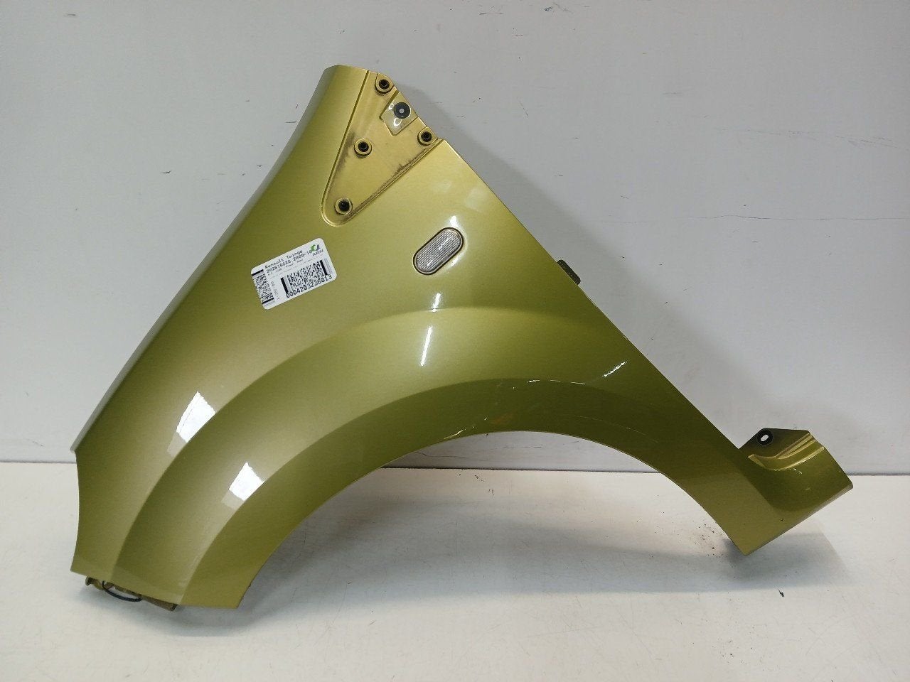 Spatbord links voor Renault Twingo, Auto-onderdelen, Carrosserie en Plaatwerk, Onderdelen@venauto.nl, Van der Ven Autorecycling B.V.