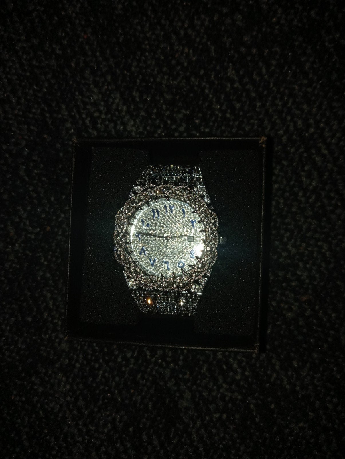 horloge met moissanite steentjes, Overige merken, Verzenden, Polshorloge, Zo goed als nieuw