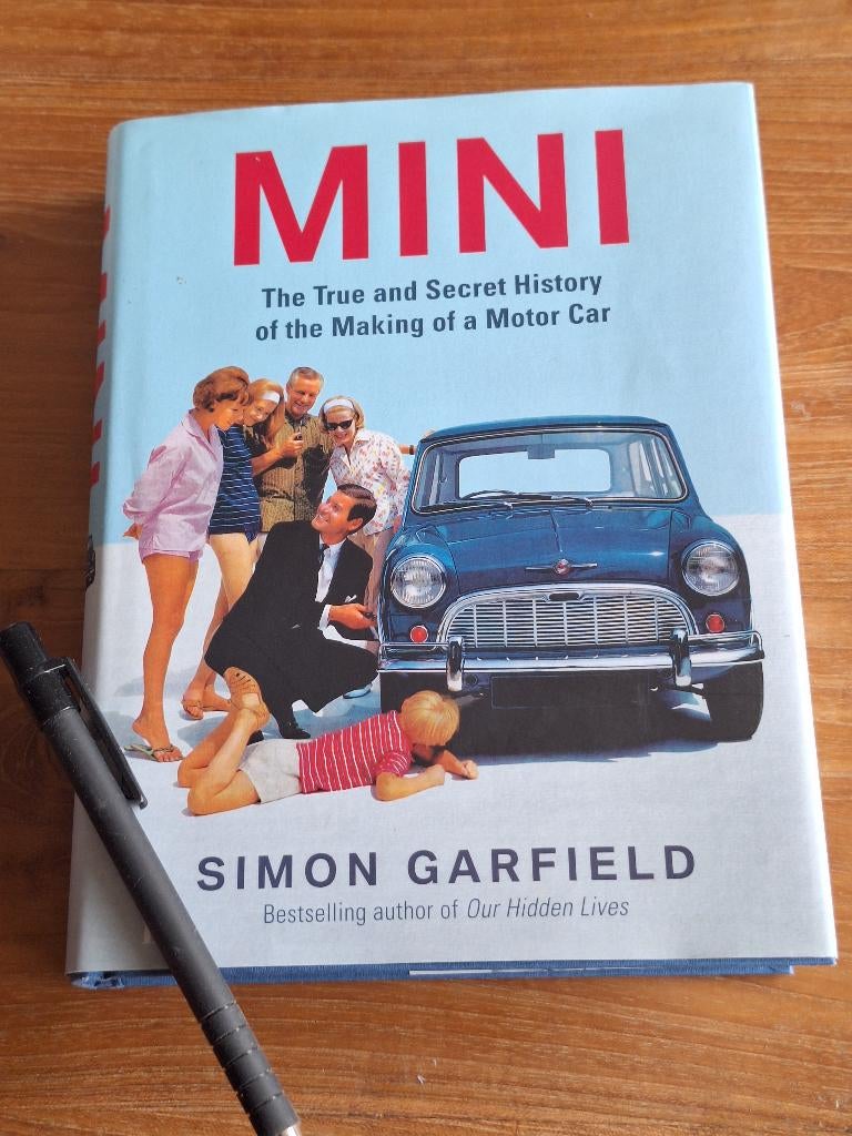 Mini The True and Secret History of the Making  a Motor Car, Ophalen of Verzenden, Zo goed als nieuw, Algemeen