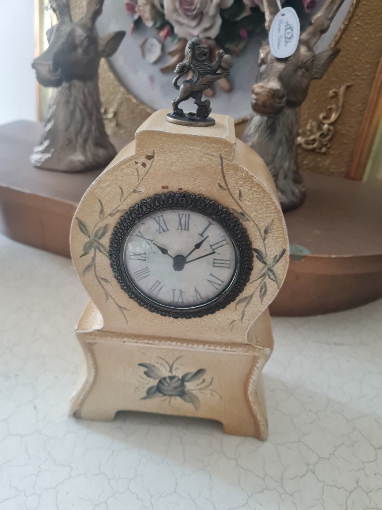 old look houten schouwklokje foto 1 t/m 6