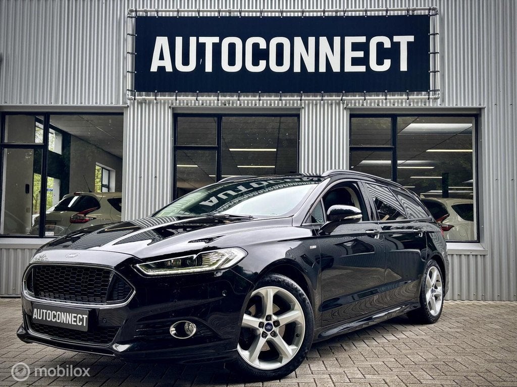 Ford Mondeo Wagon 2.0 ST Line. NAVI, PANO, CAMERA, TREKHAAK, Automatische klimaatregeling, Gebruikt, 4 cilinders, Mondeo