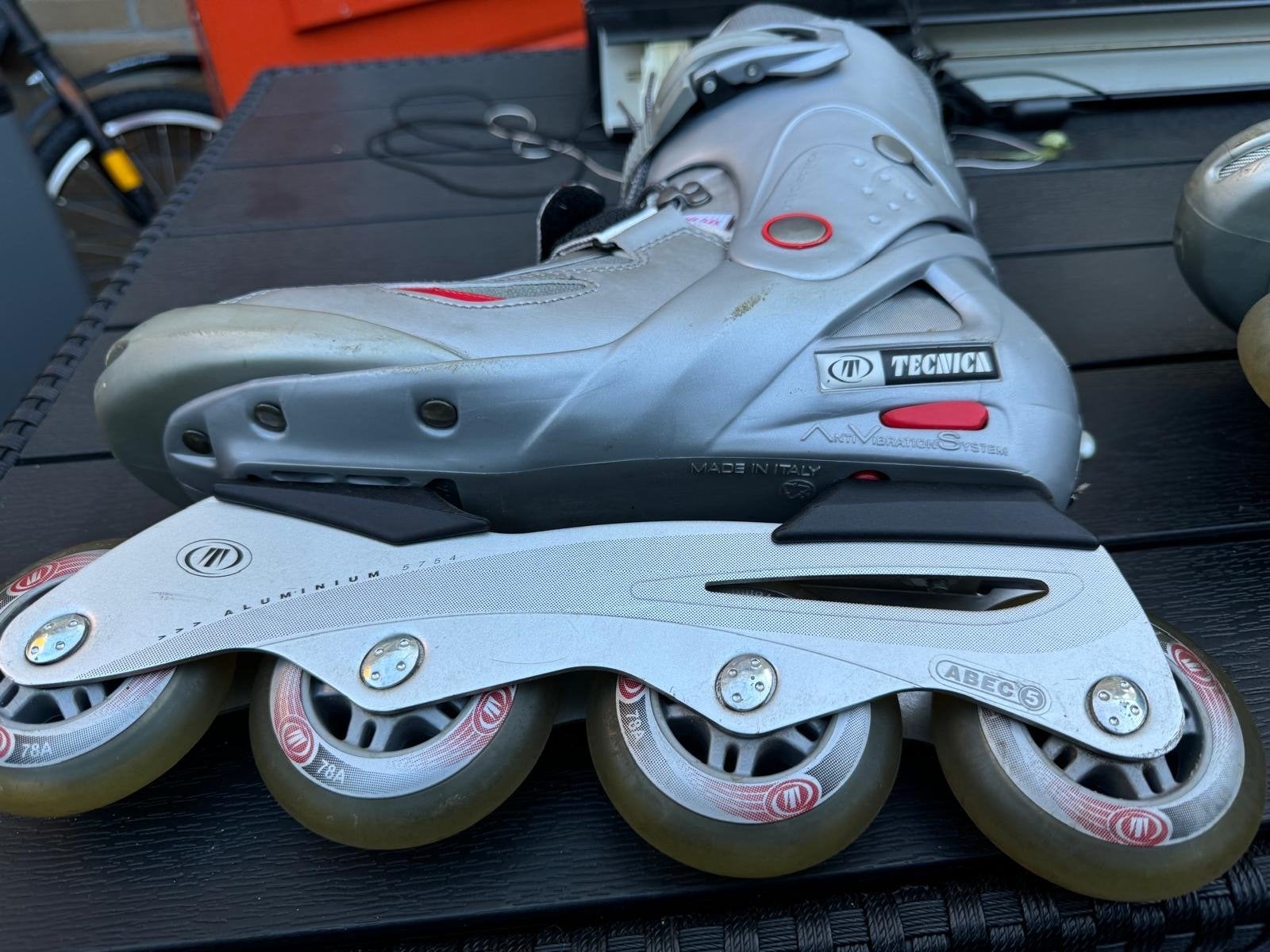 Tecnica Inline Skates - Maat 39 - Zilver/Grijs, Sport en Fitness, Skeelers, Overige merken, Gebruikt, Ophalen of Verzenden, Inline skates 4 wielen