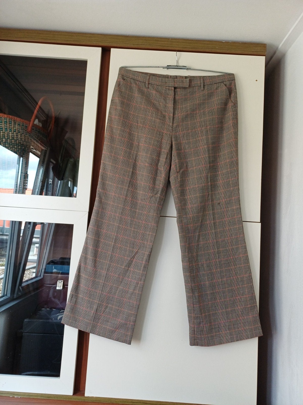 prachtige broek..ZGAN, Zwart, Maat 42/44 (L), Ophalen of Verzenden, Zo goed als nieuw