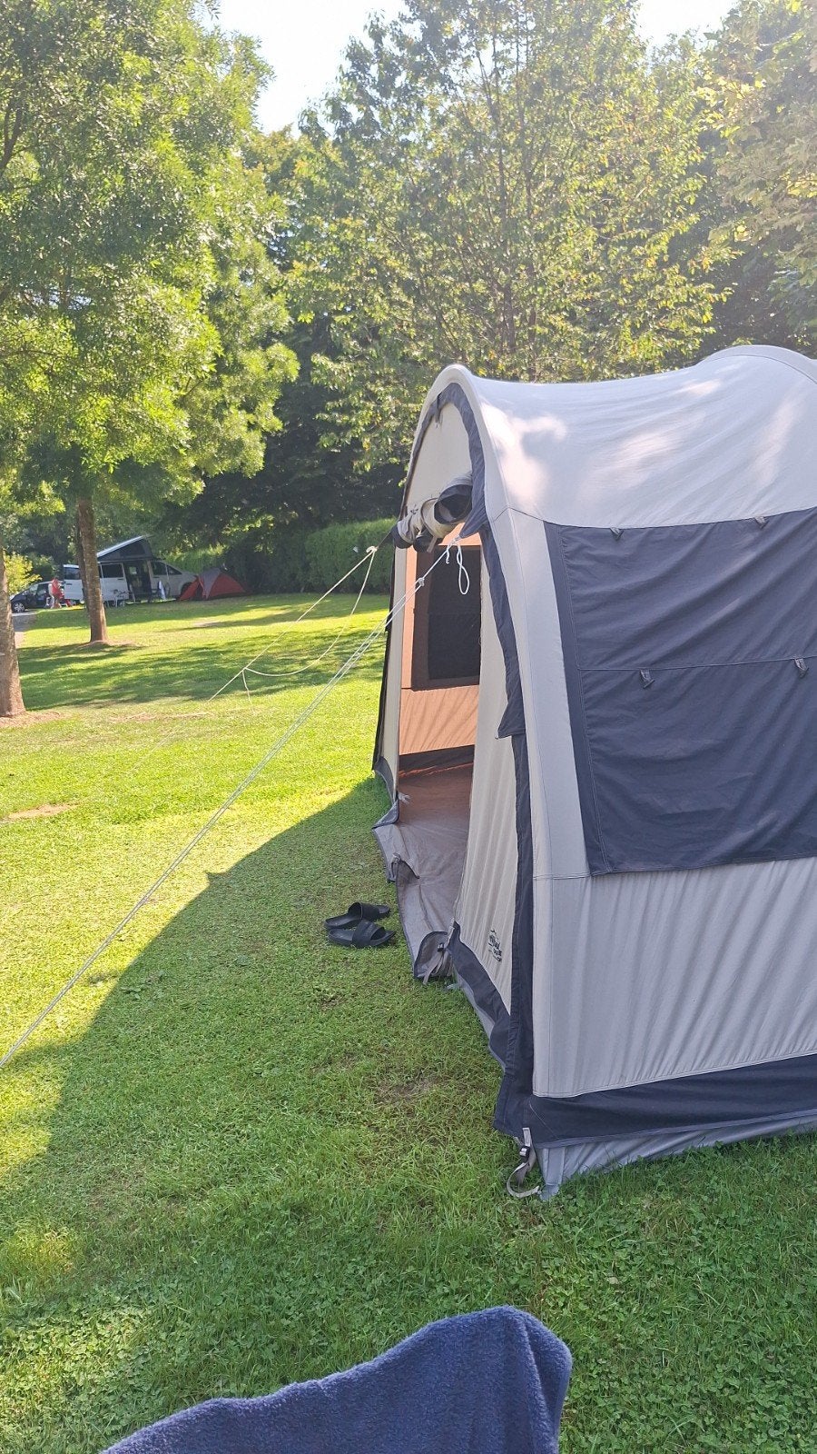 Vrijbuiter outdoor Tennon 460 tent, Ophalen, Gebruikt