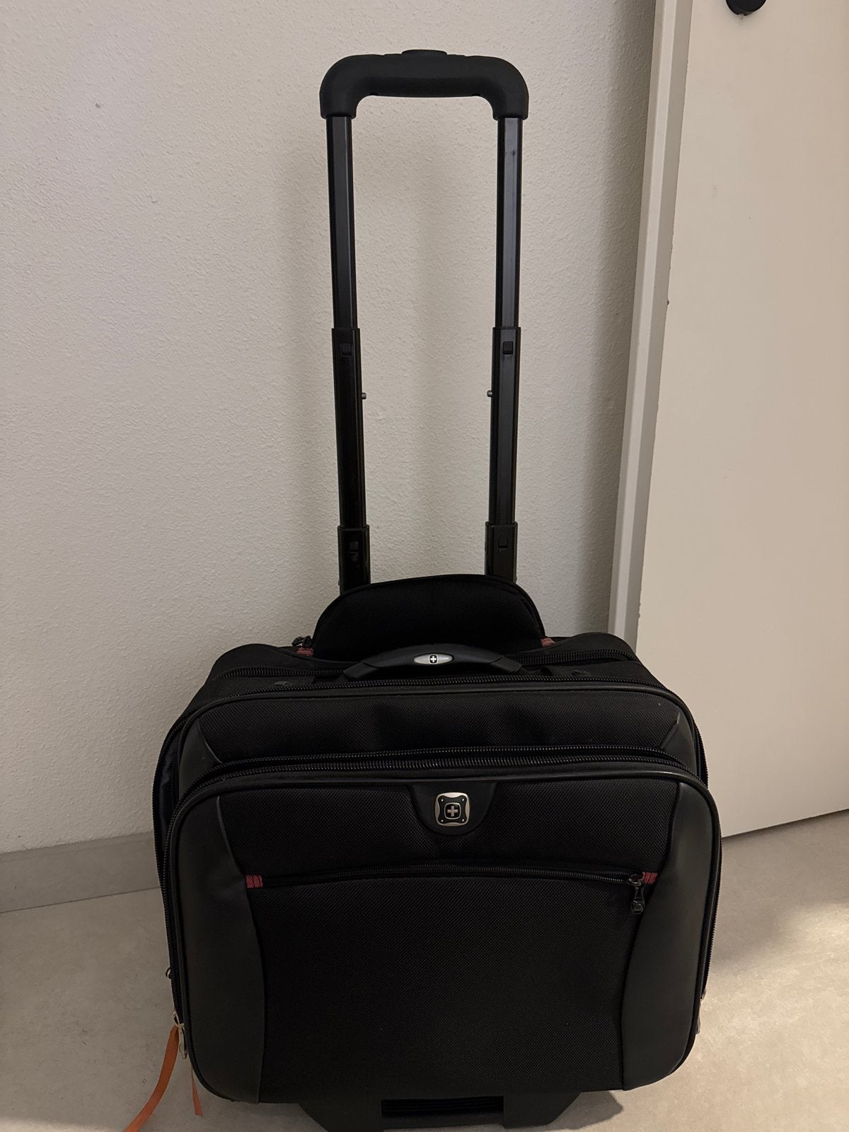Wenger trolley Handig voor laptop, werk en reizen, Ophalen, 40 tot 60 cm, 30 cm of meer, Gebruikt