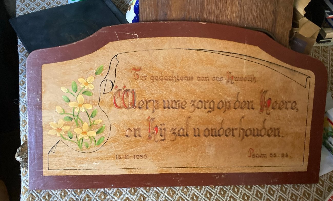 Vintage houten wandbord met Bijbeltekst en bloemen, Ophalen of Verzenden