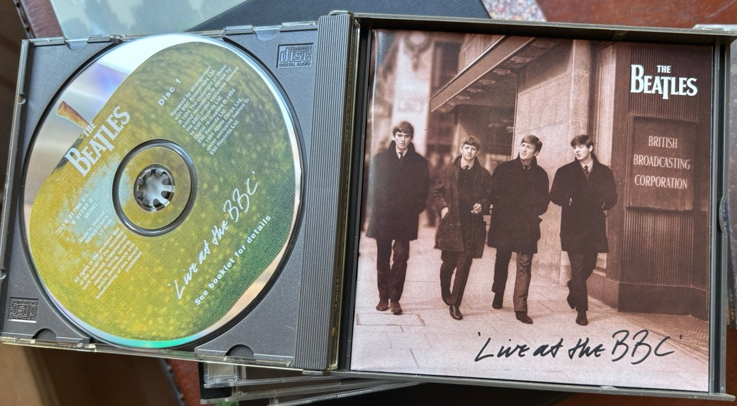 Beatles - At the BBC - 2 cd, Ophalen of Verzenden, Zo goed als nieuw