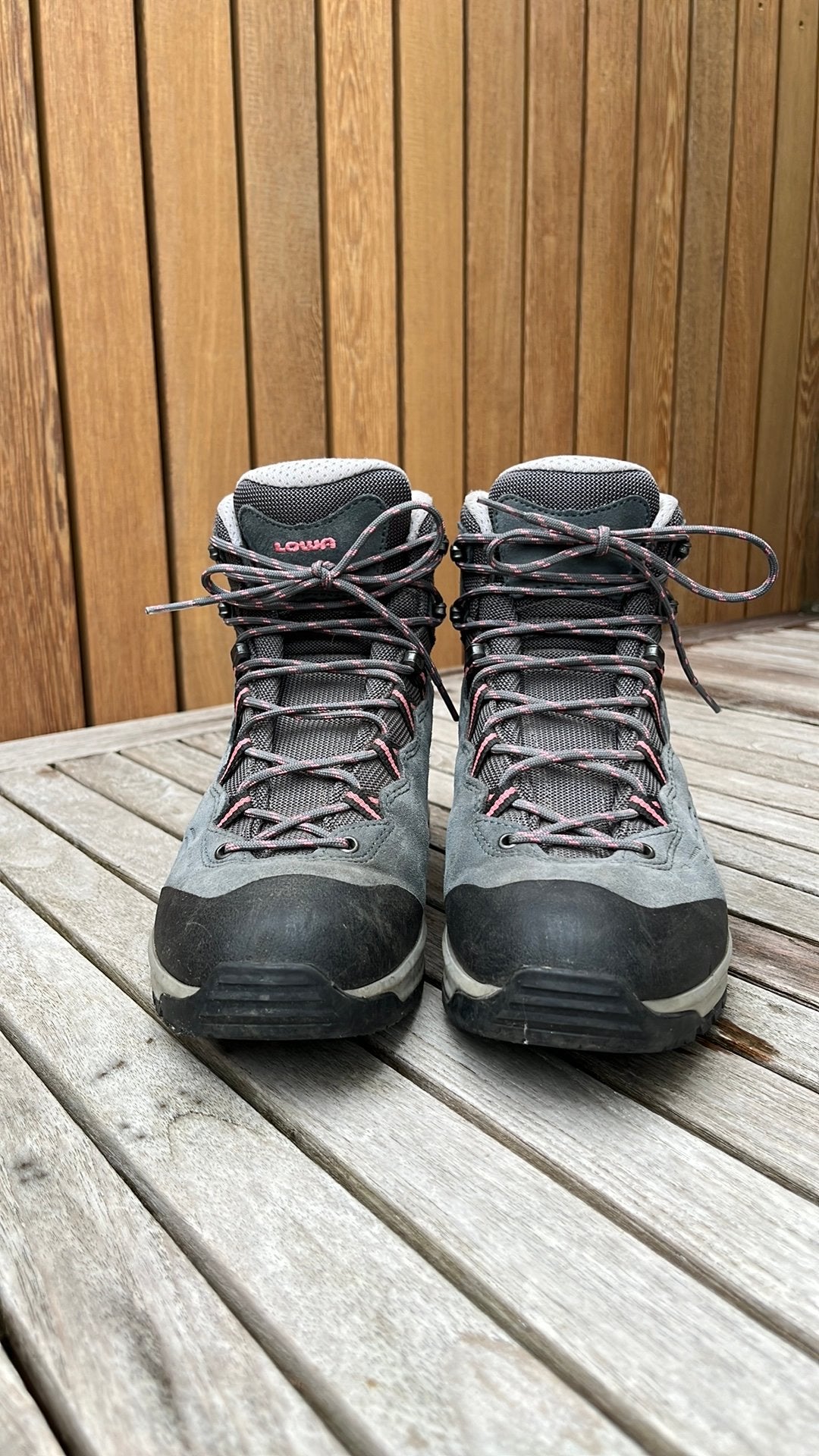 Vrijwel nieuwe Lowa wandelschoenen maat 40, Ophalen of Verzenden, Zo goed als nieuw, Schoenen