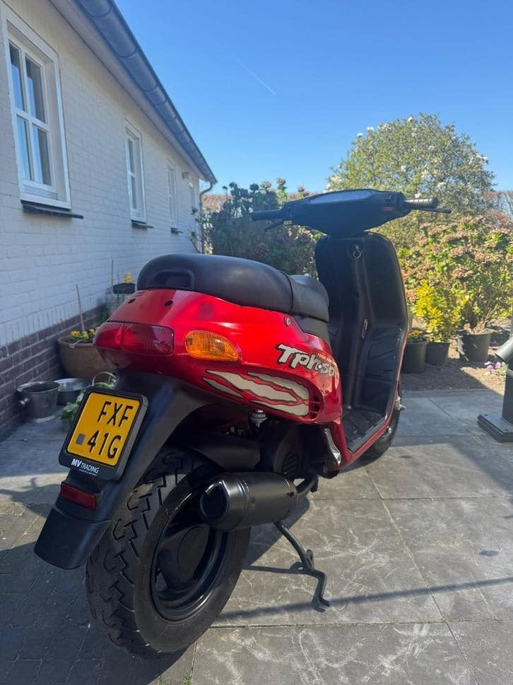 ⭐️Piaggio typhoon 50cc 2 takt 13709 km rood⭐️, Niet ingevuld, Overige modellen, Niet ingevuld, Ophalen of Verzenden