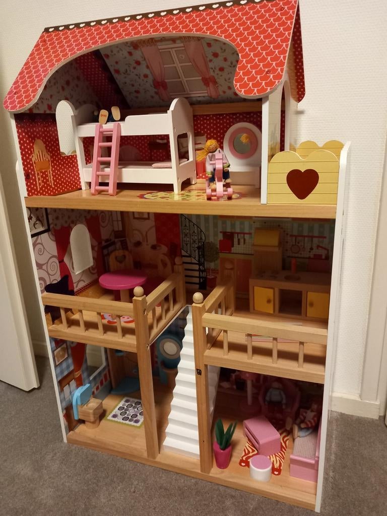 Houten Poppenhuis - 3 Verdiepingen met Poki buigpoppetjes, Ophalen of Verzenden, Zo goed als nieuw, Poppenhuis