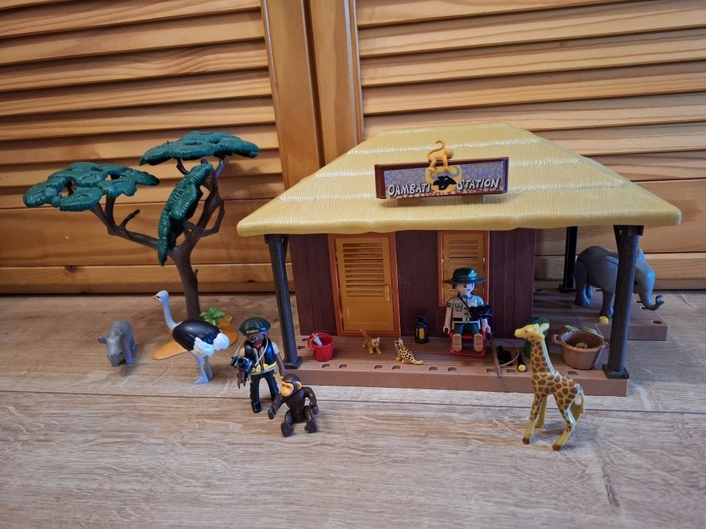 Playmobil 5907 - Safarihuis / Oambati Station, Kinderen en Baby's, Speelgoed | Playmobil, Ophalen, Wild life, Gebruikt, Gebouw