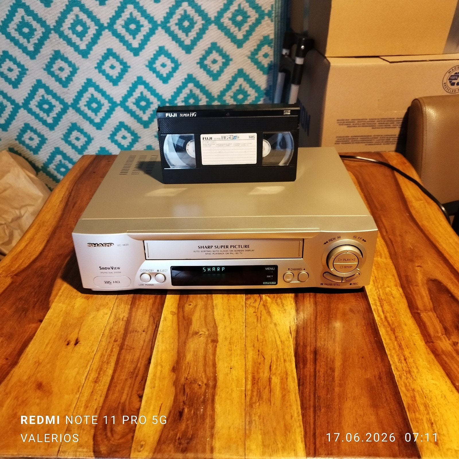 SHARP SUPER PICTURE  VC - M 31.Met afstandsbediening., Ophalen of Verzenden, Zo goed als nieuw