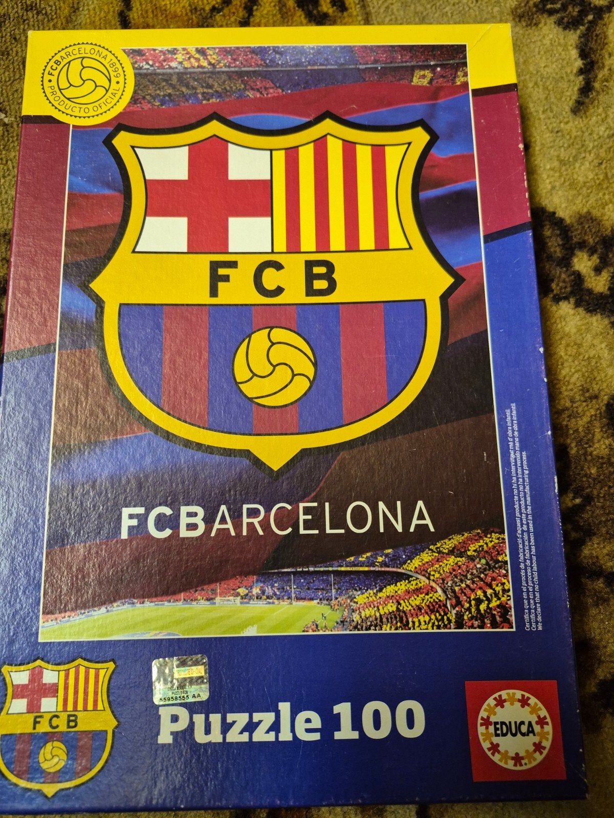 FC Barcelona puzzel 100 stukjes compleet, Ophalen of Verzenden, Meer dan 50 stukjes, Gebruikt