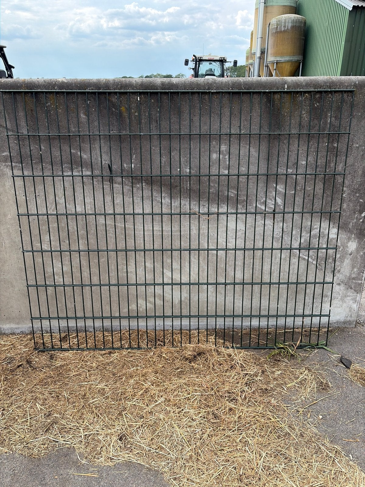 Gebruikt dubbelstaafmat hekwerk, groen, Tuin en Terras, Ophalen, Gebruikt, IJzer, Dubbelstaafmat hekwerk