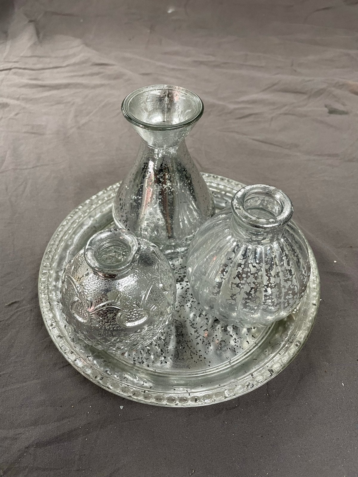 Decoratieve zilveren schaal met vaasjes, Gebruikt, Overige kleuren, Ophalen of Verzenden, Glas