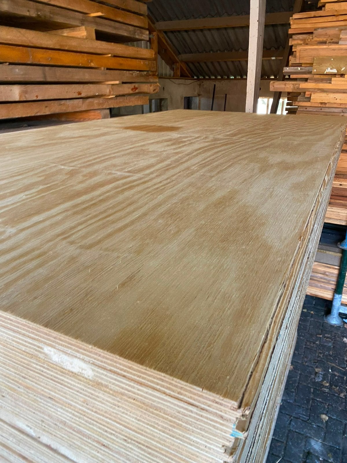 Radiata pine underlayment platen, Ophalen, Zo goed als nieuw, 250 cm of meer, Planken
