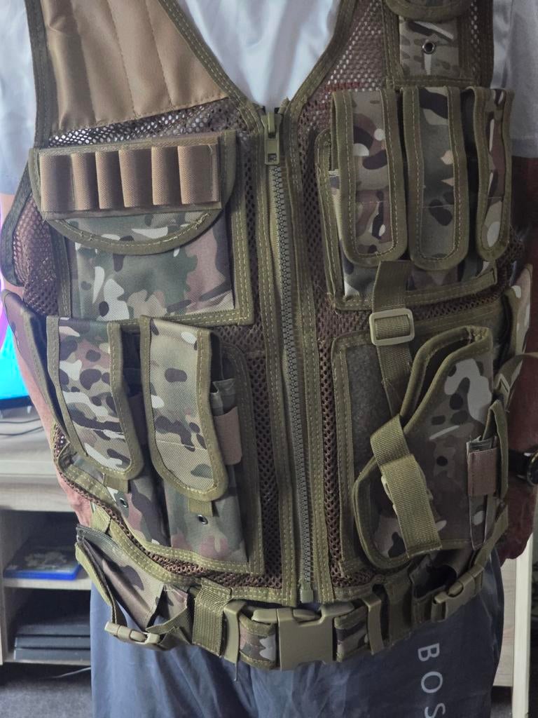 Tactisch Vest Camouflage - Jacht, Airsoft, Outdoor, Ophalen of Verzenden, Zo goed als nieuw, Onbekend