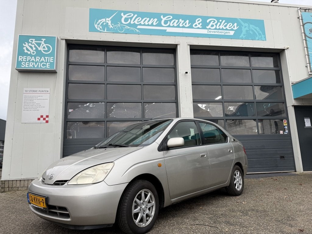 Toyota Prius 1.5 VVT-i (bj 2001, automaat), 1497 cc, Bedrijf, Hybride Elektrisch/Benzine, Te koop