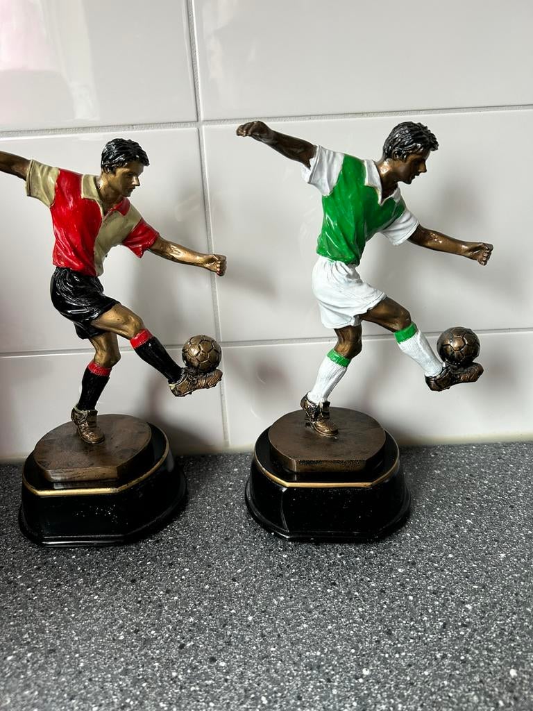 Feyenoord beeldjes, Ophalen, Zo goed als nieuw