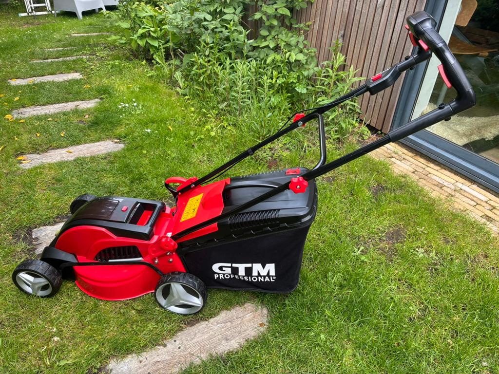 GTM 410 Professional Grasmaaier - accu 40 volt, Ophalen, Cirkelmaaier, Elektrische grasmaaier, Zo goed als nieuw