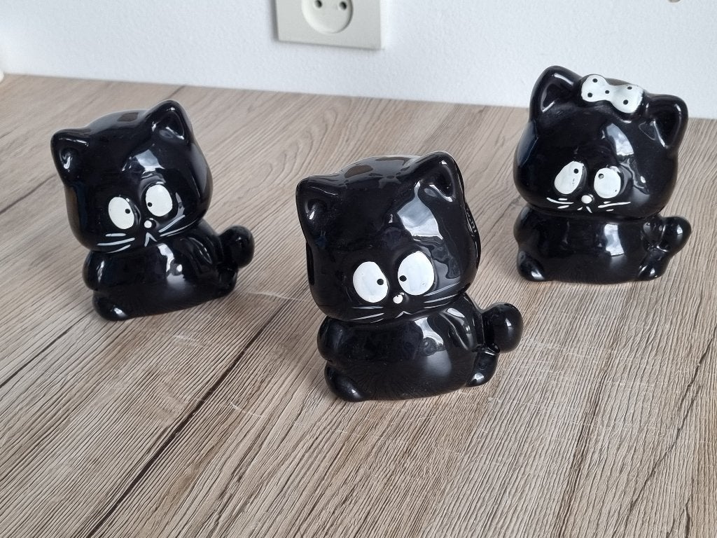 3 Mooie Vintage Japanse Funny Kitsch Kat beelden Zwart Wit, Verzenden, Gebruikt, Dier