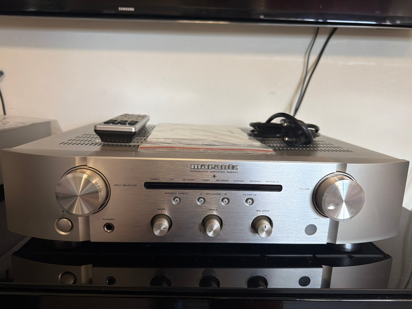 Marantz PM6007 Geïntegreerde Versterker - Zo goed als nieuw, Marantz, R, R, Ophalen of Verzenden