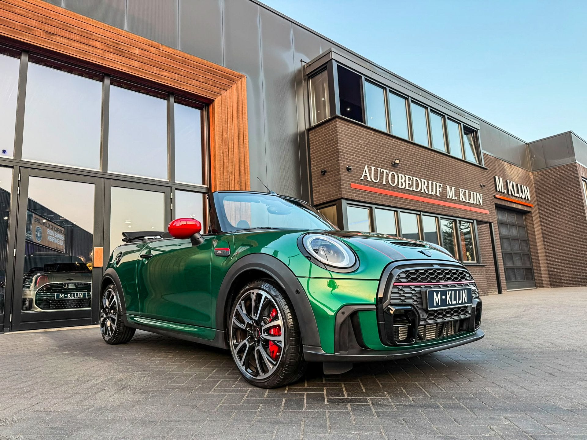 MINI Cabrio 2.0 John Cooper Works JCW Pack F1 aut 231pk/Came, Auto's, Mini, Bedrijf, Te koop, Cabrio, ABS, Achteruitrijcamera