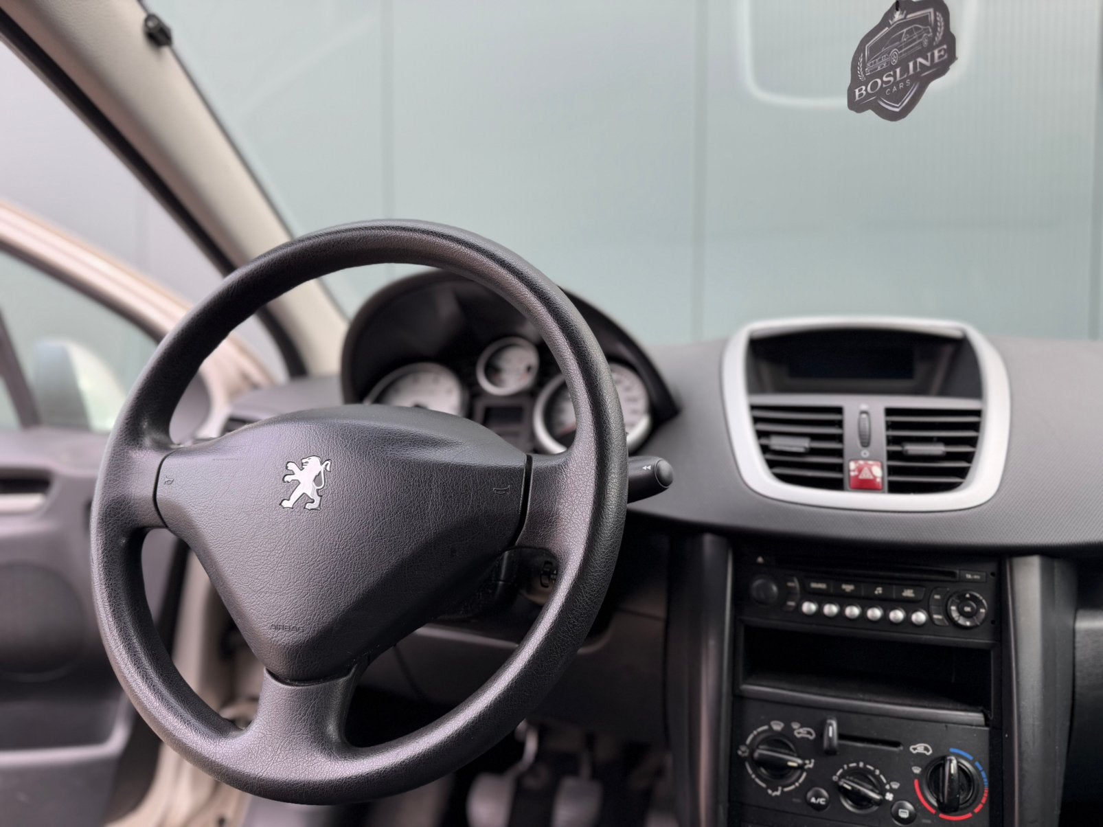 Foto 3 van Peugeot 207 |2007 | 148.000 KM | Airco | Nwe Distributie |