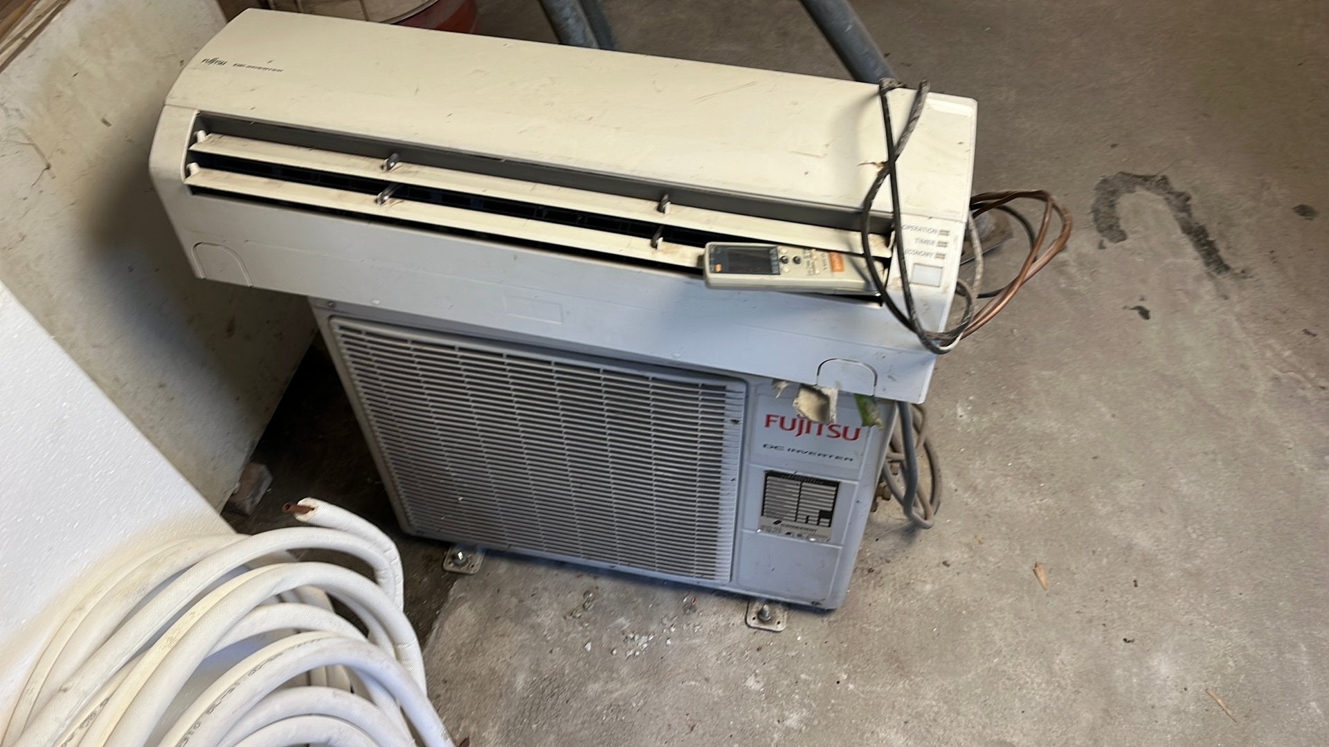 Fijitsu airco, Verwarmen, Minder dan 60 m³, 3 snelheden of meer, Ophalen of Verzenden