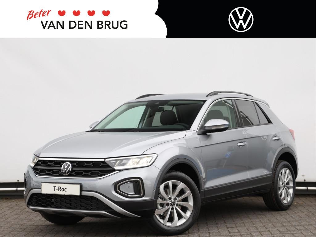 Volkswagen T-Roc 1.5 TSI Life Edition 150 pk DSG | Navigatie