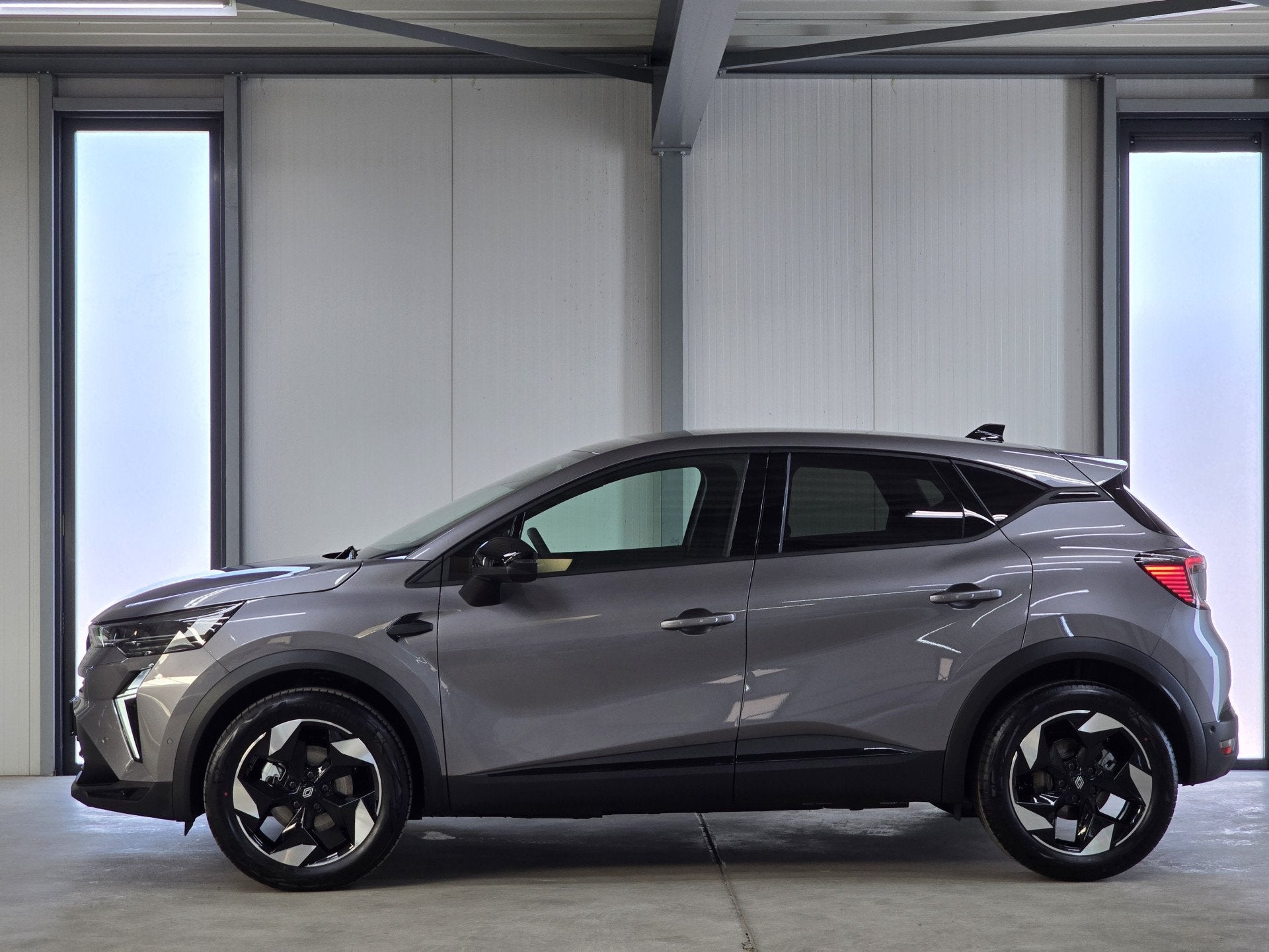 Renault Captur 1.8 E-Tech full hybrid 160 techno | Winter Pa, Auto's, Renault, 12 maanden, Stof, 4 cilinders, 160 pk
