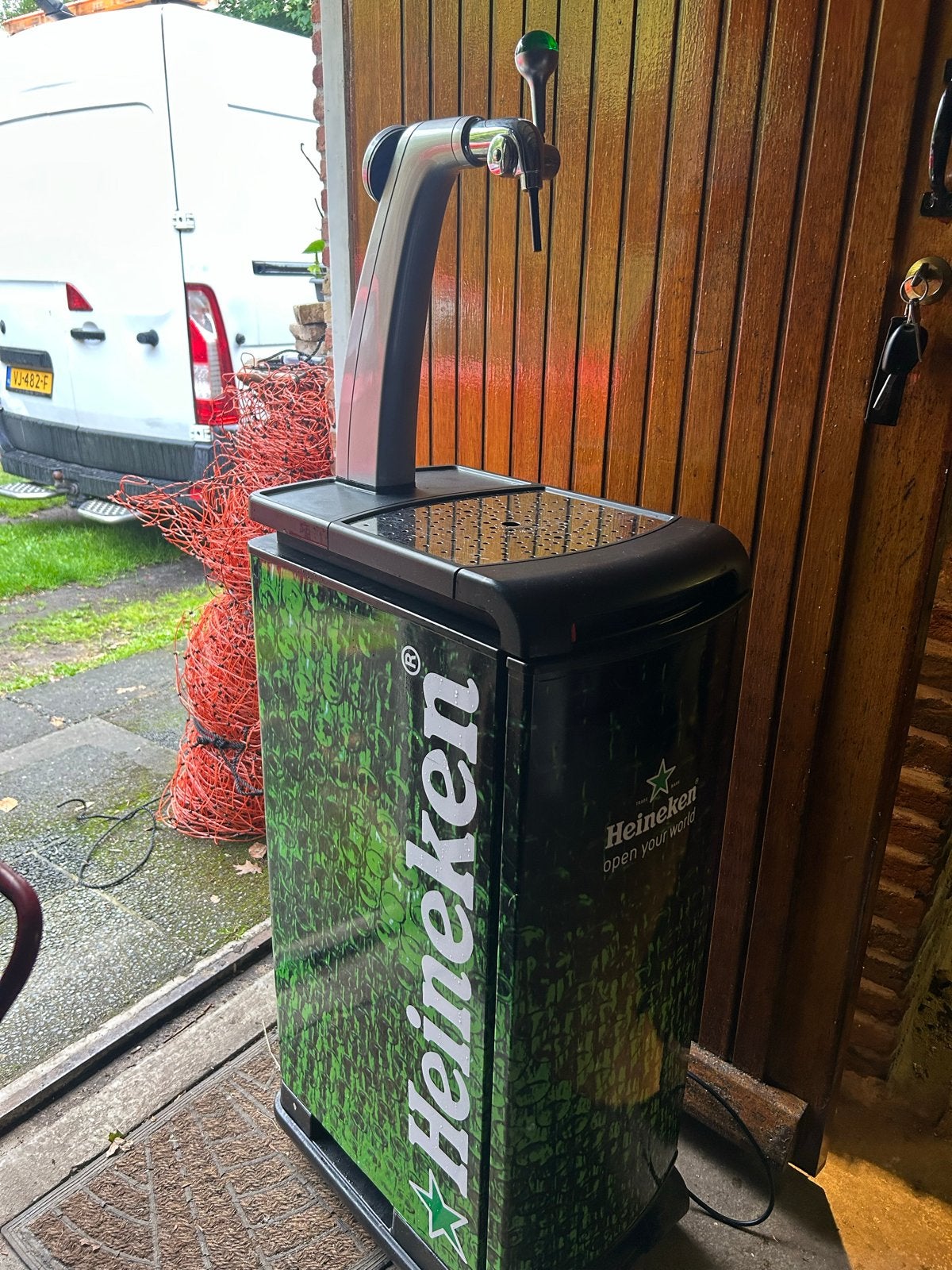 Biertap te huur met ingebouwde koeling en CO2, Ophalen of Verzenden