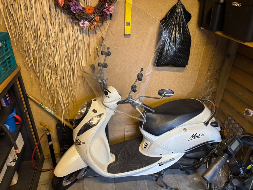 Sym mio, Fietsen en Brommers, Scooters | SYM, Ophalen, Gebruikt, Benzine, Mio
