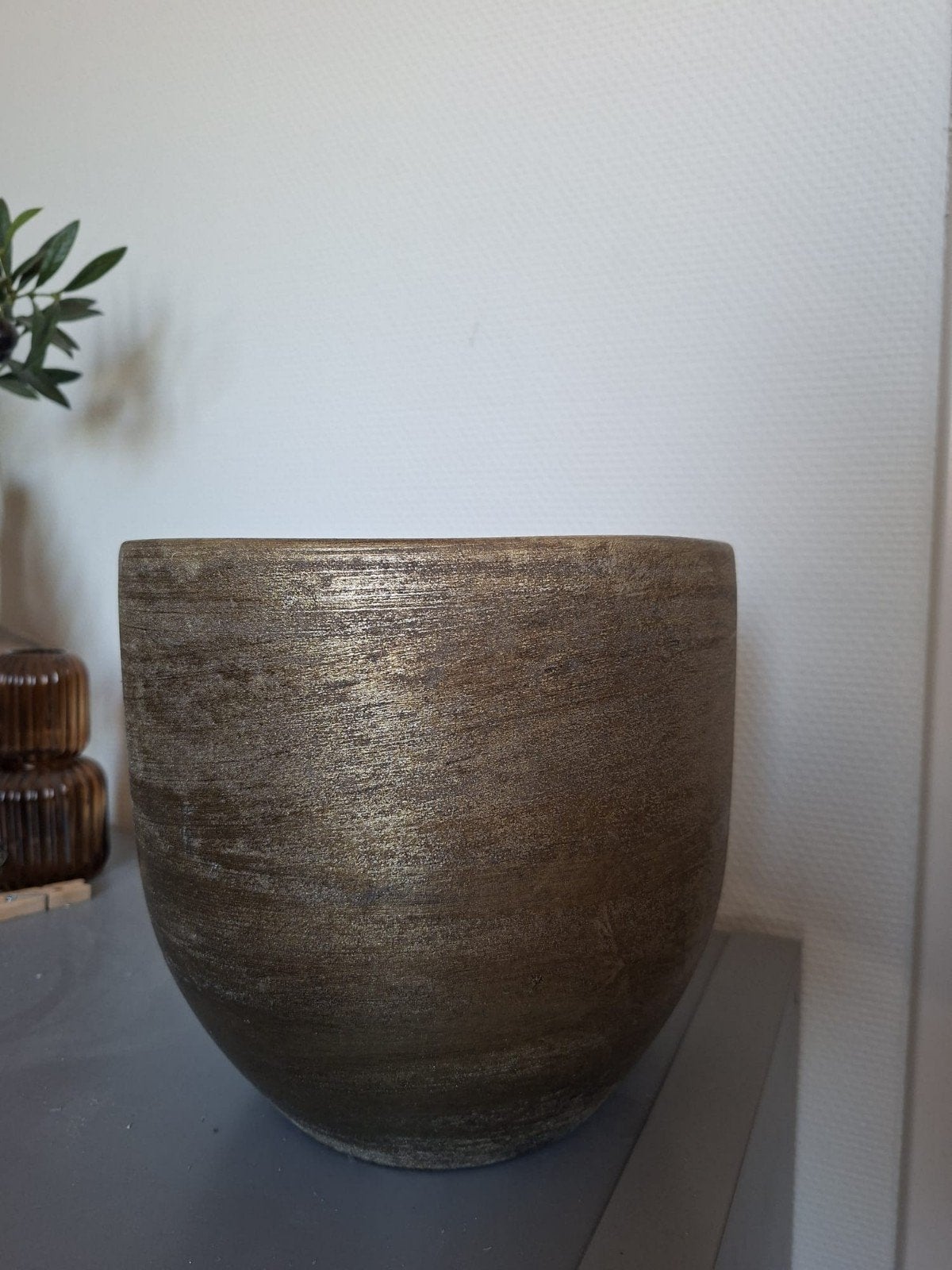 Gouden bloempot., Ophalen, Rond, Aardewerk, Minder dan 40 cm