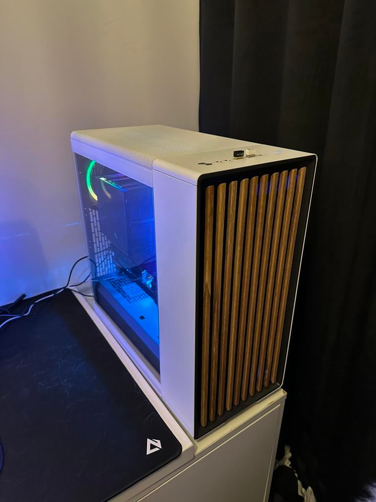 Game PC - AMD Ryzen 7 7800X3D + RX 7900 XTX 24GB, 32 GB, Ophalen of Verzenden, Zo goed als nieuw, Gaming