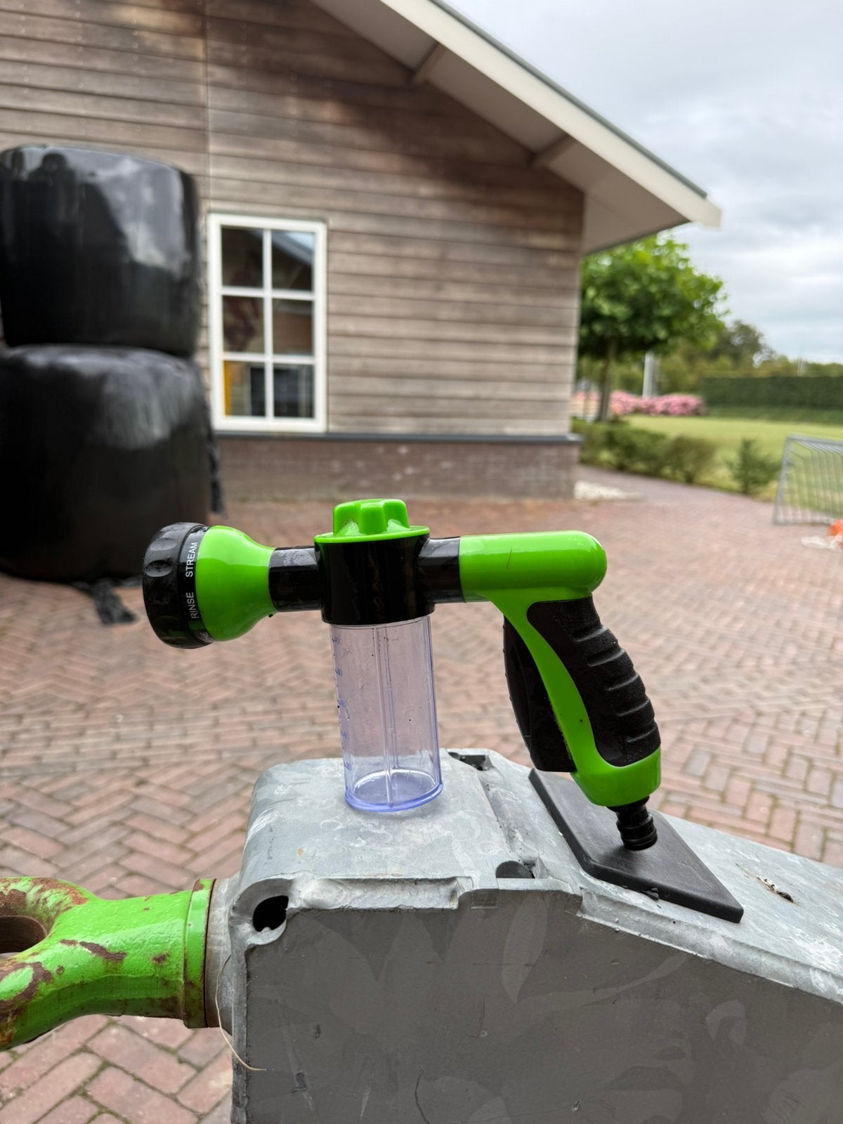 waterspuit, Dieren en Toebehoren, Ophalen of Verzenden, Zo goed als nieuw