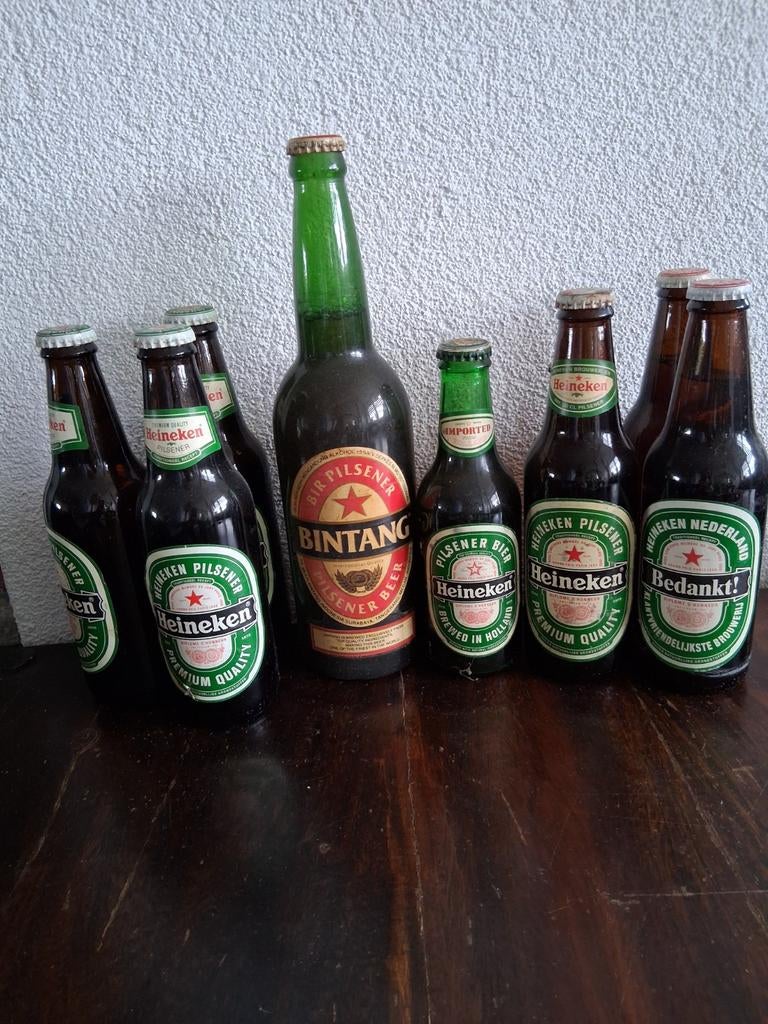 Verzameling bierflesjes: Heineken en Bintang, Verzamelen, Biermerken, Ophalen of Verzenden, Gebruikt, Flesje(s), Heineken