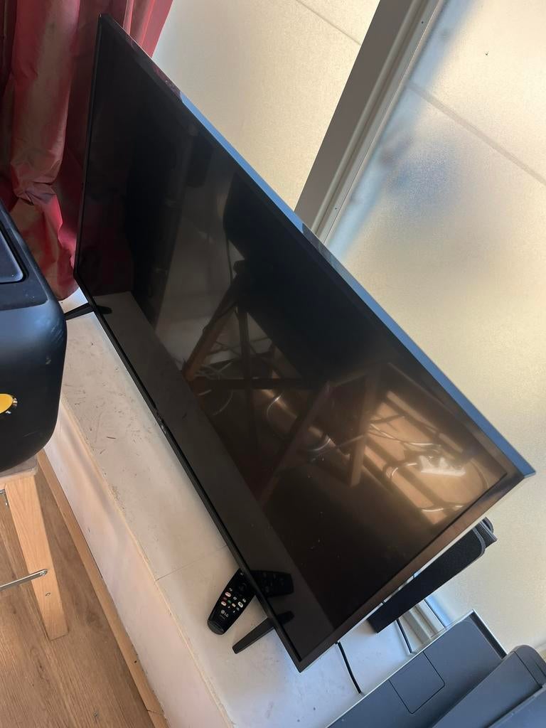LG 43UP75006LF TV – defect (scherm gebarsten), Ophalen, 100 cm of meer, 50 Hz, LG