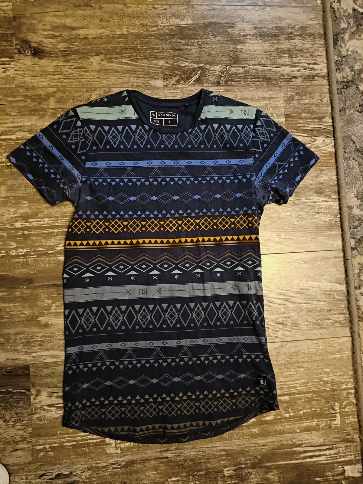 NON GRADA The Sting T-shirt met patroon - Maat S, Kleding | Heren, Meerkleurig, Ophalen of Verzenden, Maat 46 (S) of kleiner, NON GRADA