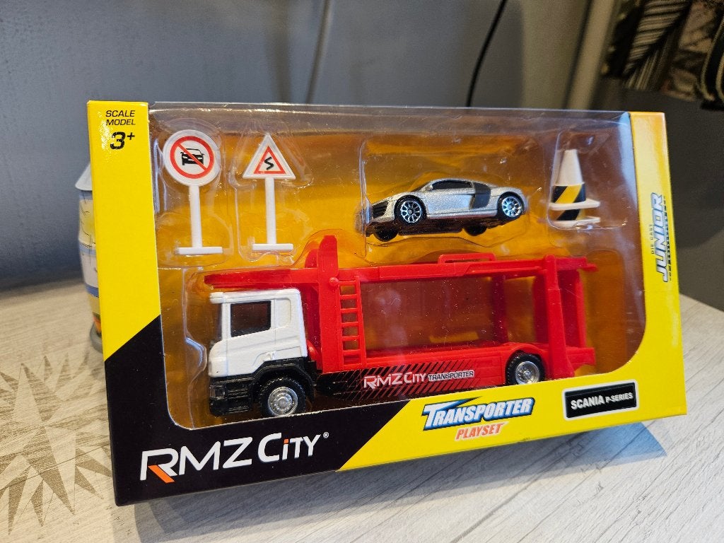 RMZ City Scania P-Series AutoTransporter met Audi R8 1:64, Ophalen of Verzenden, Nieuw, Auto