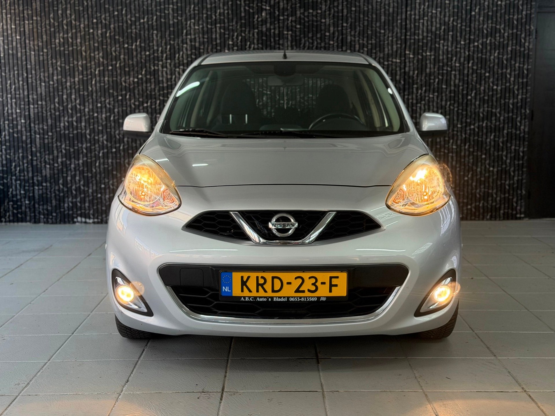 Nissan Micra 1.2 Connect Edition Automaat | Airco | Navi, Euro 5, Gebruikt, Parkeersensor, 1198 cc