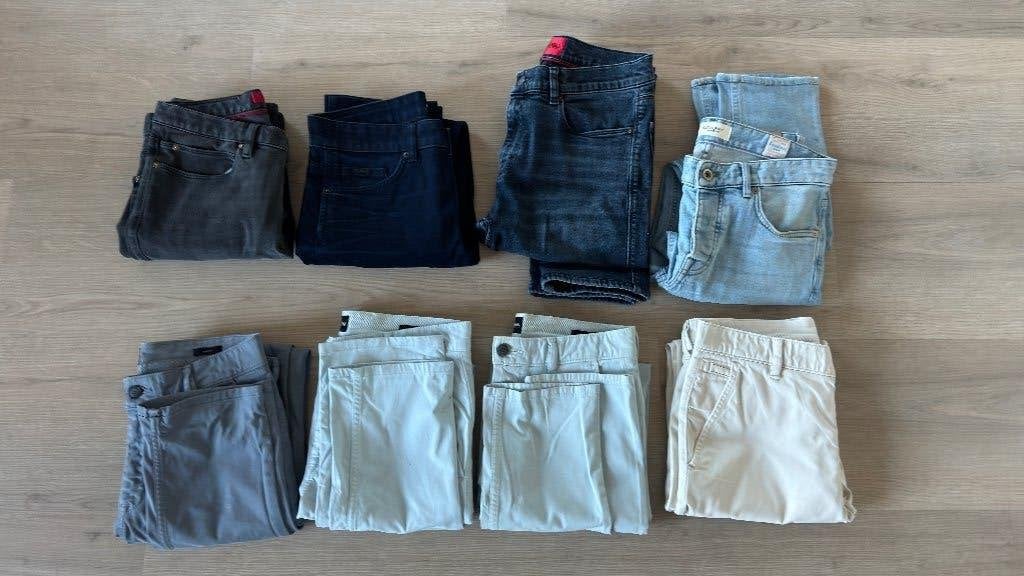 8 broeken en Chino Hugo Boss / Suit Supply, Kleding | Heren, Broeken en Pantalons, Overige kleuren, Ophalen of Verzenden, Zo goed als nieuw
