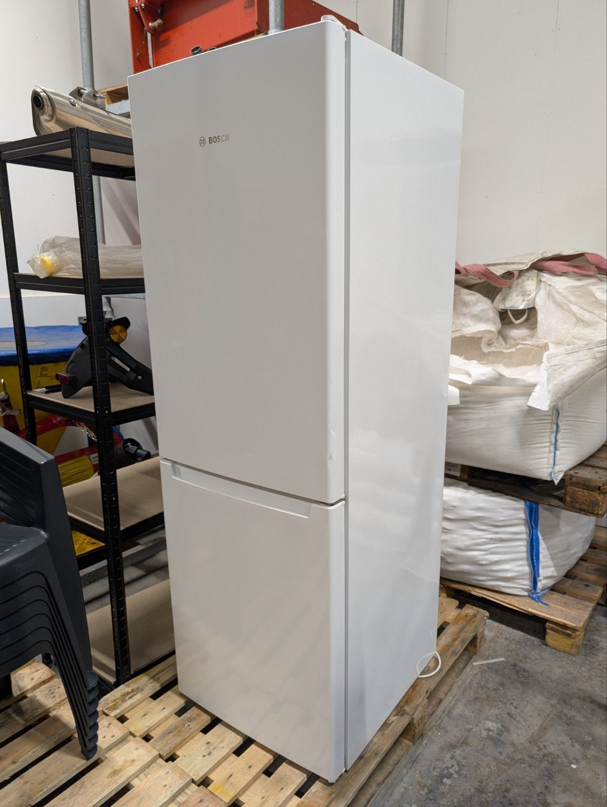 Bosch Koel-vriescombinatie met NoFrost, Ophalen, Gebruikt, 200 liter of meer, 60 cm of meer