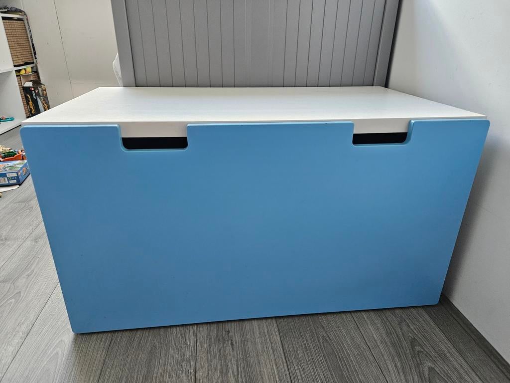 IKEA STUVA bureau met blauwe lade, Kinderen en Baby's, Kinderkamer | Commodes en Kasten, Gebruikt, Kast, 50 tot 70 cm, 75 tot 100 cm