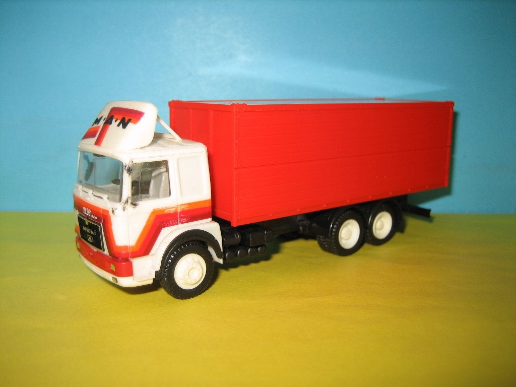 Bakwagen  MAN  Blanco  in  wit/rood  Herpa, Ophalen of Verzenden, Zo goed als nieuw, Bus of Vrachtwagen, Herpa