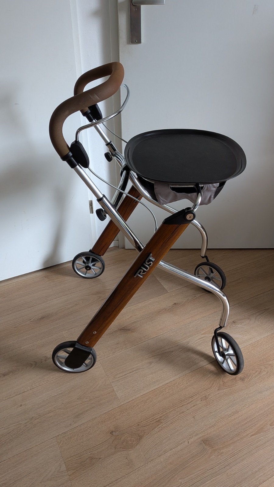 Trustcare let's go binnen rollator, Ophalen, Lichtgewicht