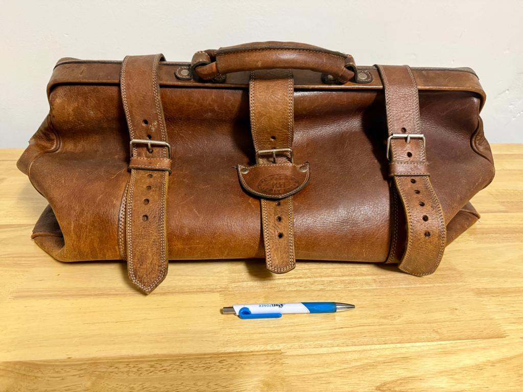 Stoere leren weekendtas van Veritas, Sieraden, Tassen en Uiterlijk, Tassen | Reistassen en Weekendtassen, 30 cm of meer, Gebruikt