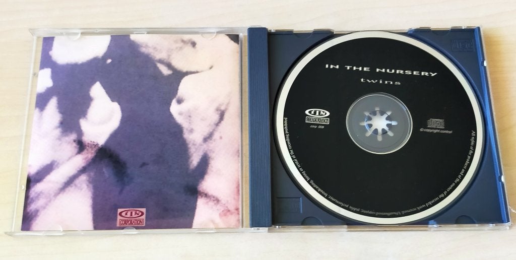 In The Nursery - Twins CD 1986/1994, Ophalen of Verzenden, Modernisme tot heden, Zo goed als nieuw, Overige typen